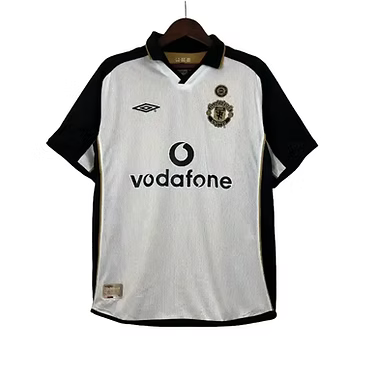 Retro Manchester United Away Shirt 2001/2002 - Retro Shirt Stories