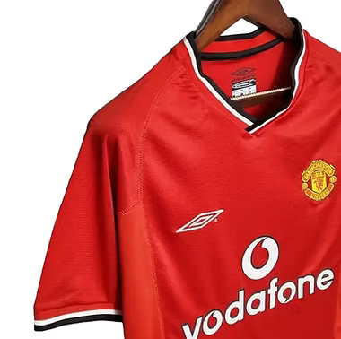 Retro Manchester United Home Shirt 2000/2001 - Retro Shirt Stories