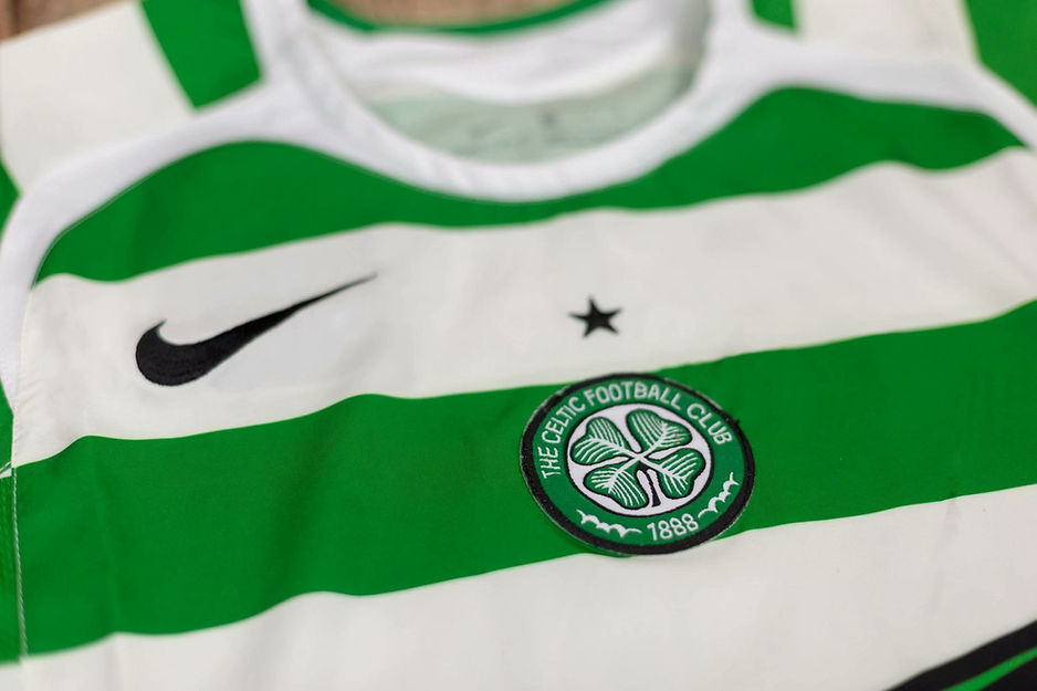 Retro Celtic Home Shirt 2005/2006 - Retro Shirt Stories