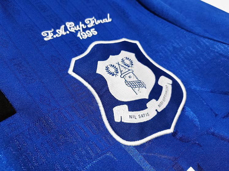 Retro Everton Home Shirt FA Cup Edition 1994/1995 - Time Warp Kits