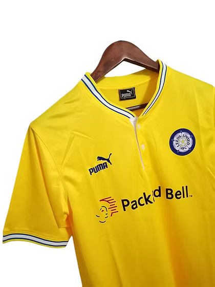 Retro Leeds United Away Shirt 1999/2000 - Time Warp Kits