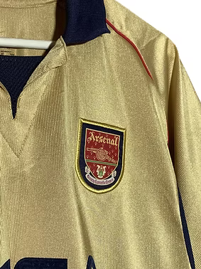 Retro Arsenal Away Shirt 2001/2002 - Time Warp Kits
