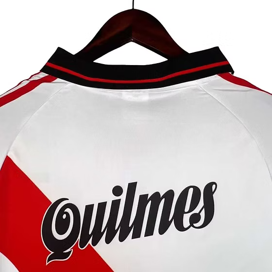 Retro River Plate Home Shirt 2000/2001 - Retro Shirt Stories
