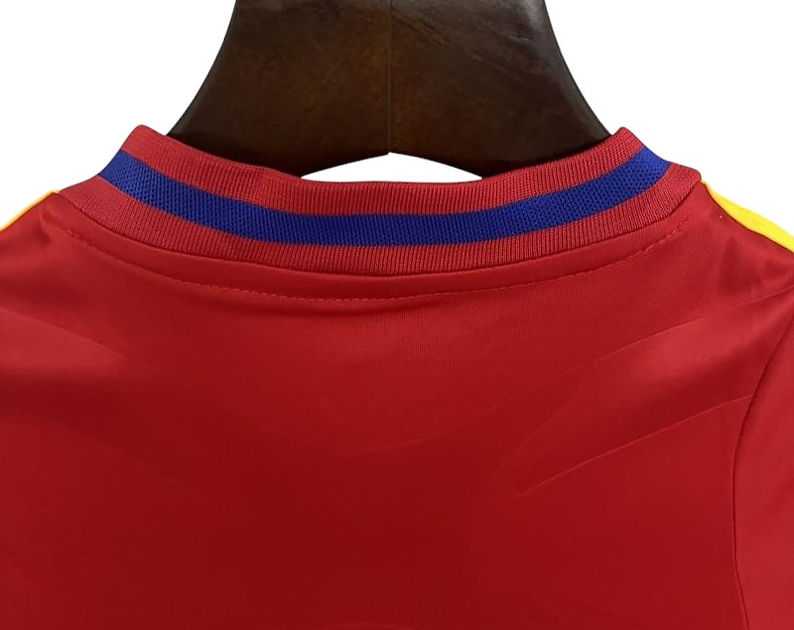 Retro Spain Home Kids Kit 2010 - Retro Shirt Stories