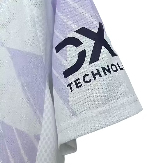 Manchester United Away Shirt 2025/2026 - Retro Shirt Stories
