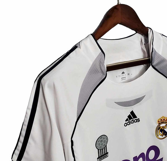 Retro Real Madrid Home Shirt 2006/2007 - Time Warp Kits