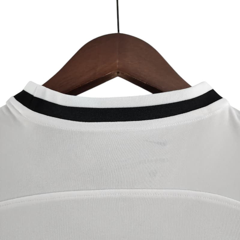 Frankfurt Home Shirt 2022/2023 - Retro Shirt Stories