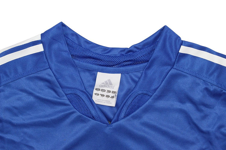 Retro Real Madrid Away Shirt 2004/2005 - Time Warp Kits