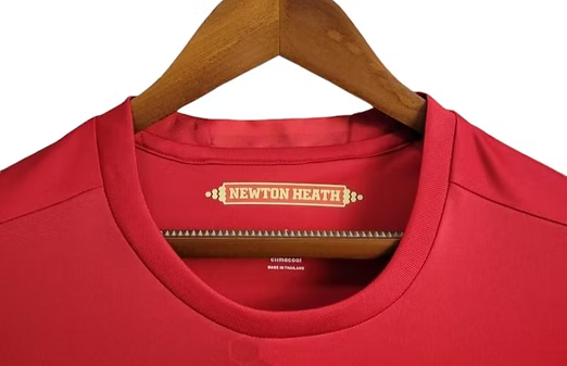 Retro Manchester United Home Shirt 2016/2017 - Retro Shirt Stories