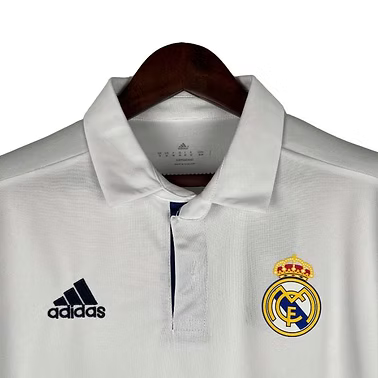 Retro Real Madrid Home Shirt 2016/2017 - Retro Shirt Stories