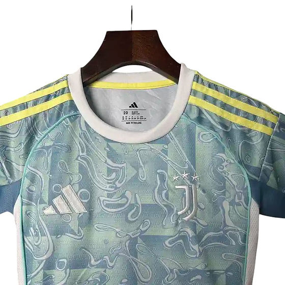 Juventus Away Kids Kit 2025/2026 - Retro Shirt Stories