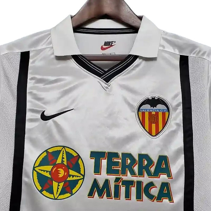Retro Valencia Home Shirt 2000/2001 - Retro Shirt Stories