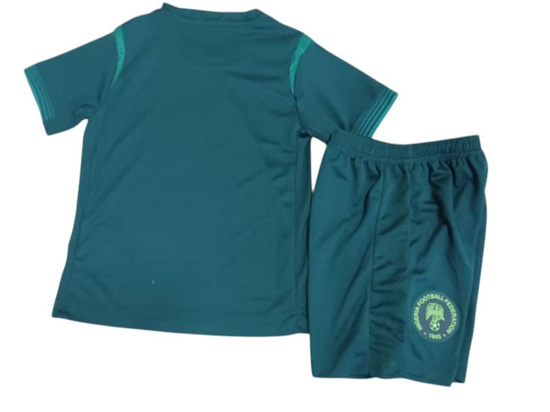 Nigeria Away Kids Kit 2025 - Retro Shirt Stories