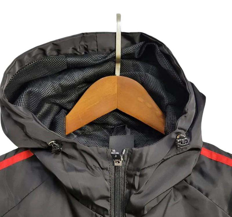 Real Madrid 2024/2025 Windbreaker Jacket Black - Retro Shirt Stories