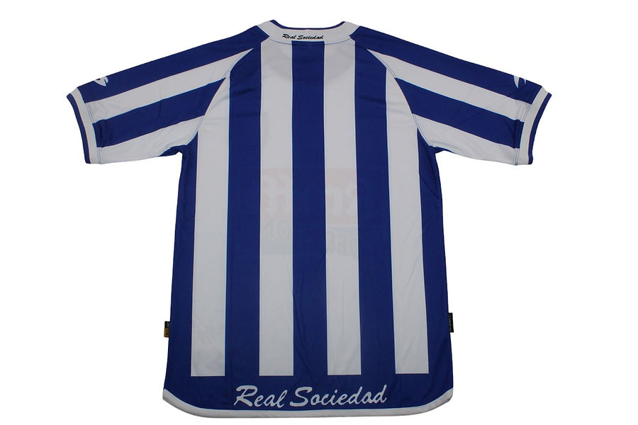 Retro Real Sociedad Home Shirt 2000/2002 - Retro Shirt Stories