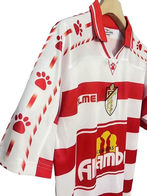 Retro Granada Home Shirt 1996/1998 - Retro Shirt Stories