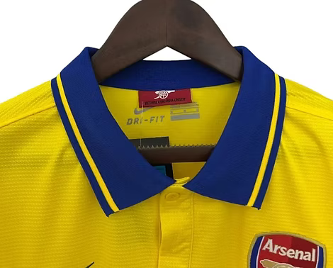 Retro Arsenal Away Shirt 2013/2014 - Time Warp Kits