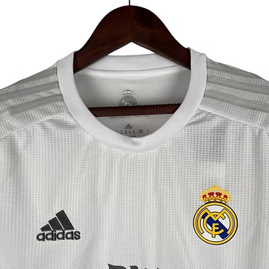 Retro Real Madrid Home LS Shirt 2015/2016 - Retro Shirt Stories