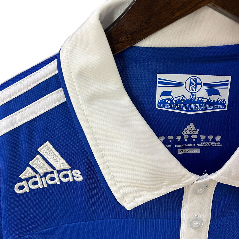 Retro Schalke Home Shirt 2010/2011 - Retro Shirt Stories