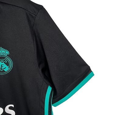 Retro Real Madrid Away Shirt 2017/2018 - Retro Shirt Stories