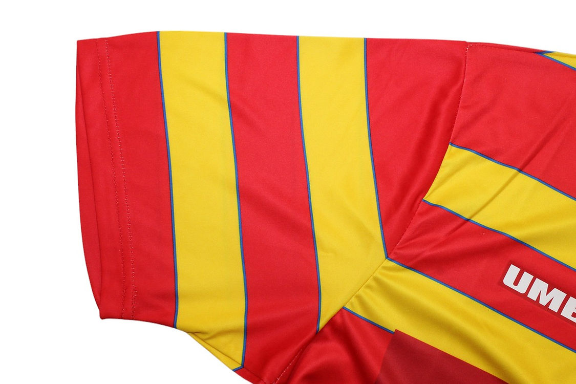 Retro Lens Home Shirt 1997/1998 - Retro Shirt Stories