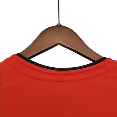 Retro Manchester United Home LS Shirt 2002/2004 - Retro Shirt Stories
