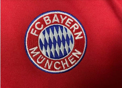 Retro Bayern Munich Home Shirt 2000/2001 - Retro Shirt Stories