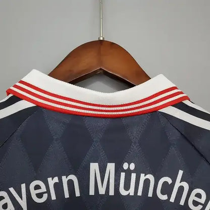 Retro Bayern Munich Away Shirt 1997/99 - Retro Shirt Stories