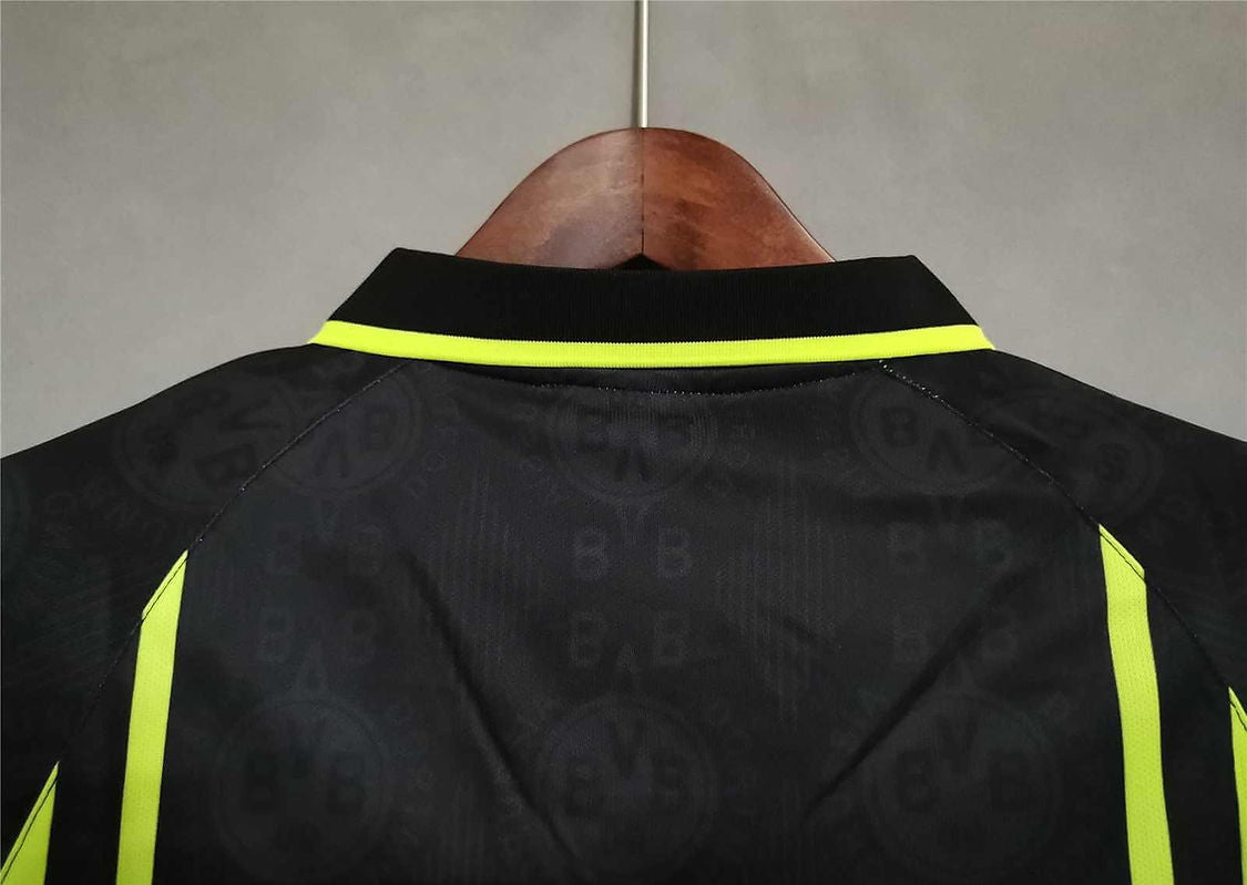 Retro Borussia Dortmund Away Shirt 1996/1997 - Retro Shirt Stories