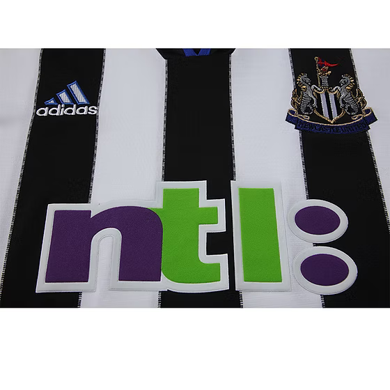 Retro Newcastle Home Shirt 2000/2001 - Retro Shirt Stories