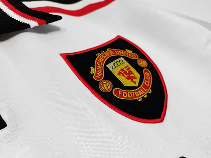 Retro Manchester United Away Shirt 1997/1999 - Retro Shirt Stories