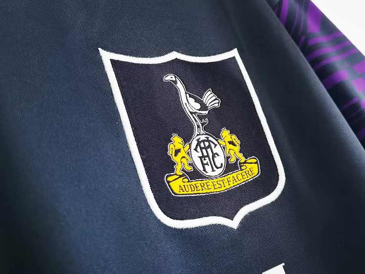 Retro Tottenham Away Shirt 1994/1995 - Retro Shirt Stories