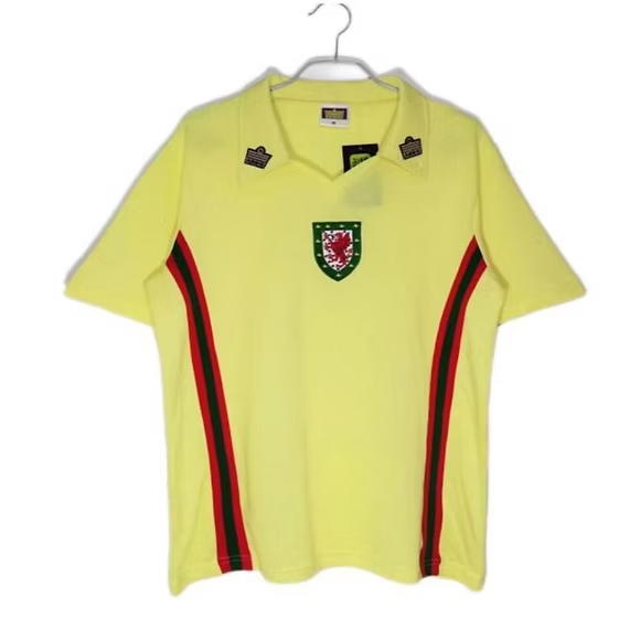 Retro Wales Away Shirt 1976/1979 - Retro Shirt Stories