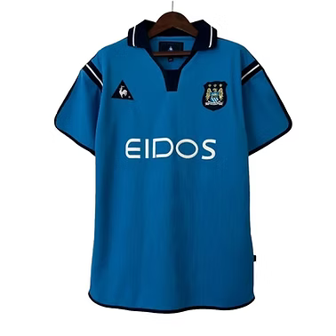Retro Manchester City Home Shirt 2001/2002 - Retro Shirt Stories
