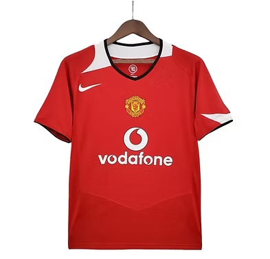 Retro Manchester United Home Shirt 2004/2006 - Retro Shirt Stories