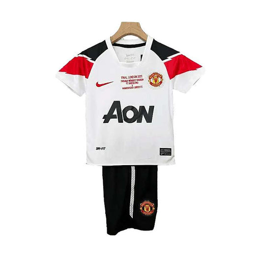 Retro Manchester United Away Kids Kit 2010-2011 - Retro Shirt Stories