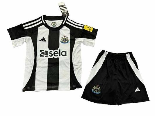Newcastle Home Kids Kit 2024/2025 - Retro Shirt Stories