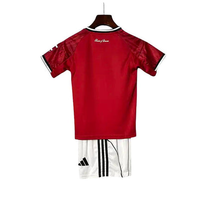 Manchester United Home Kids Kit 2025/2026 - Retro Shirt Stories