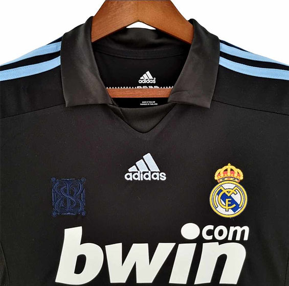 Retro Real Madrid Away Shirt 2009/2010 - Time Warp Kits