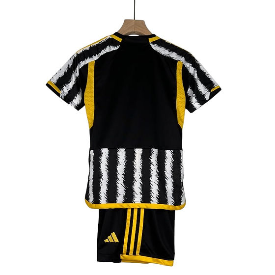 Juventus Home Kids Kit 2023/2024 - Retro Shirt Stories