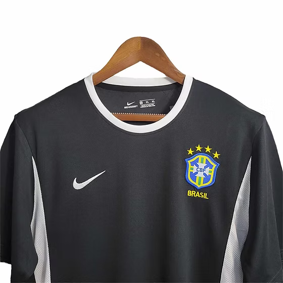 Retro Brazil GK Shirt 2002 - Retro Shirt Stories