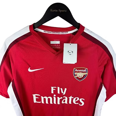 Retro Arsenal Away Shirt 2008/2009 - Time Warp Kits
