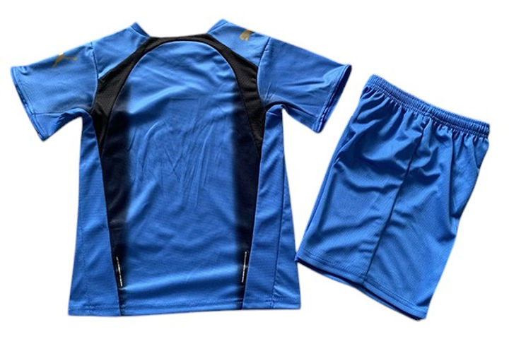 Retro Italy Home Kids Kit 2006 - Retro Shirt Stories