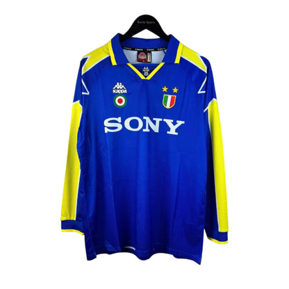 Retro Juventus LS Away Shirt 1995/1997 - Retro Shirt Stories
