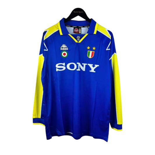 Retro Juventus LS Away Shirt 1995/1997 - Retro Shirt Stories