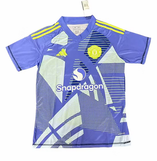 Manchester United GK Shirt 2024/2025 - Retro Shirt Stories