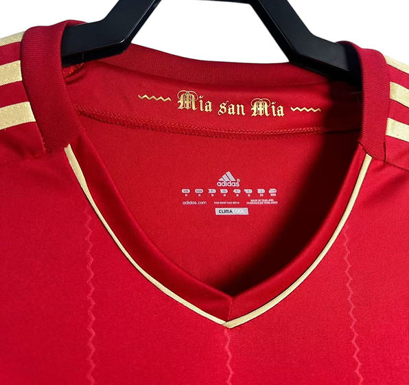 Retro Bayern Munich Home Shirt 2011/2012 - Retro Shirt Stories