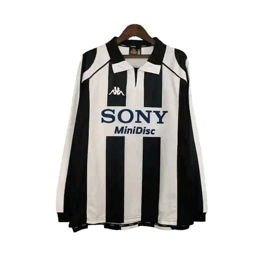 Retro Juventus LS Home Shirt 1997/1998 - Retro Shirt Stories