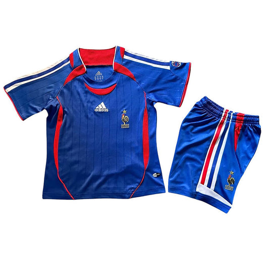Retro France Home Kids Kit 2006 - Retro Shirt Stories