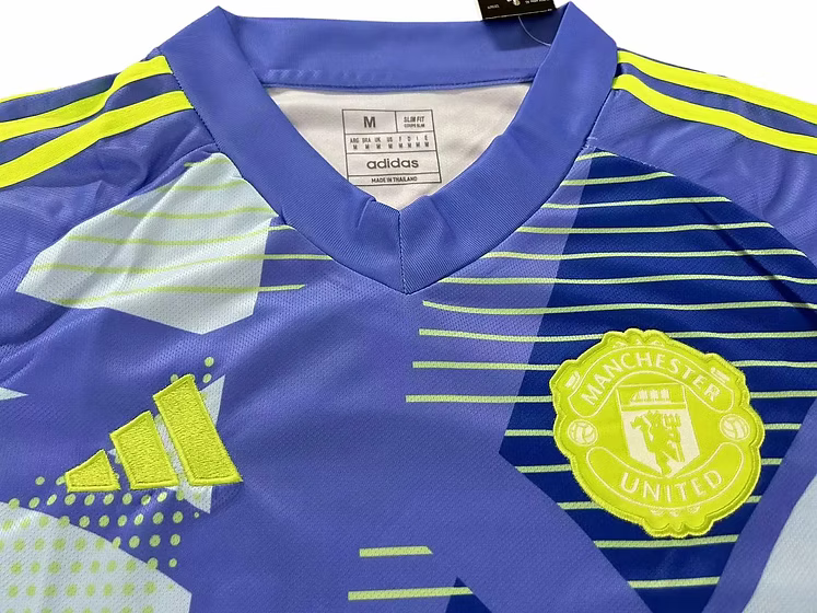 Manchester United GK Shirt 2024/2025 - Retro Shirt Stories